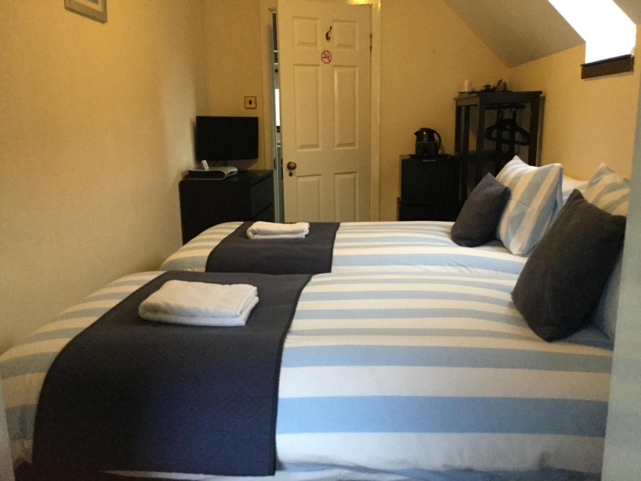 Darroch View B&B 인버모리스톤 외부 사진